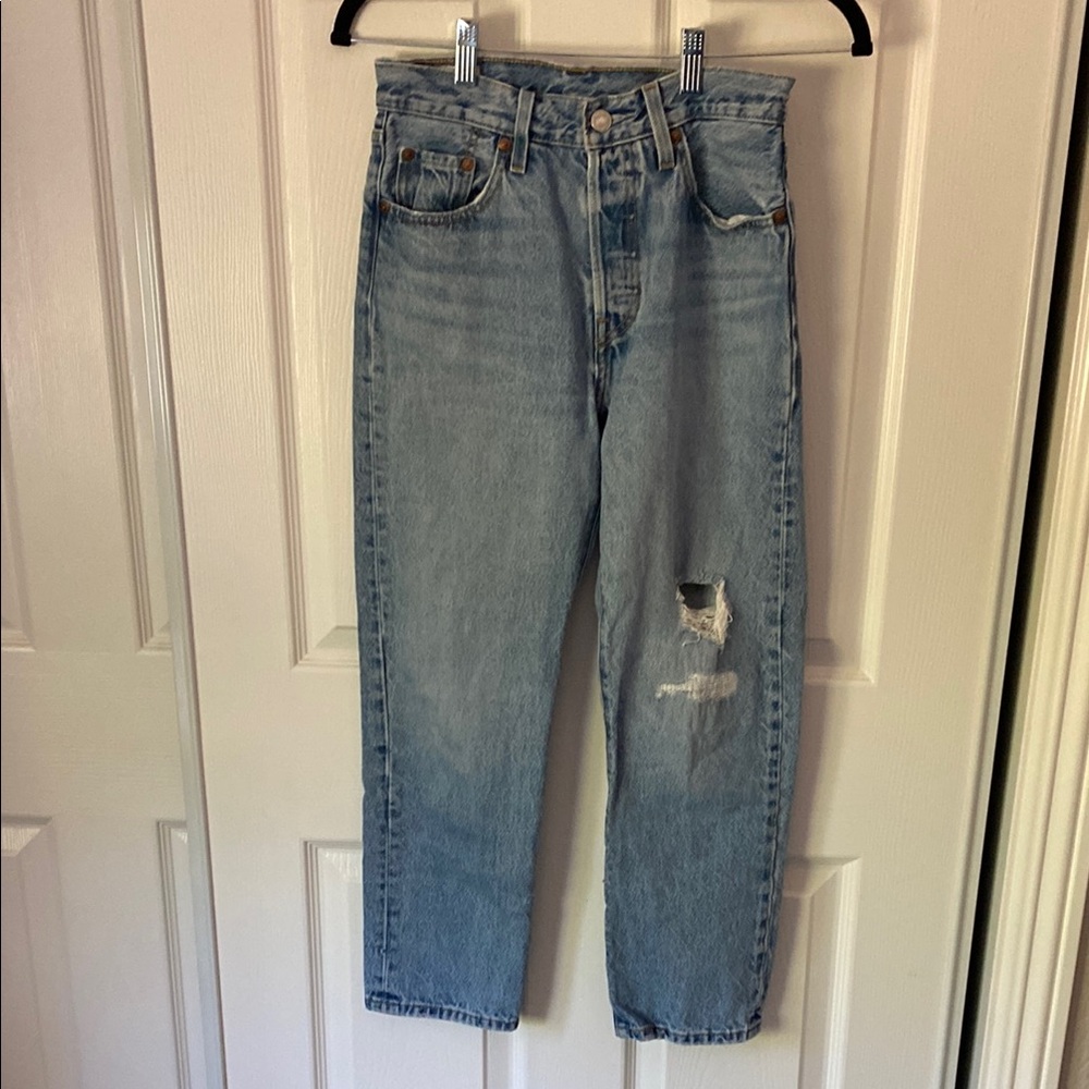 Levi’s 501 Straight Leg Jeans